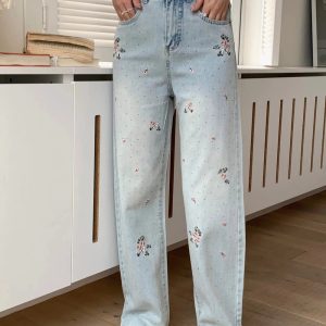 Floral Fantasy Wide-Leg Jeans: Embrace Y2K and 90s Fashion Vibes