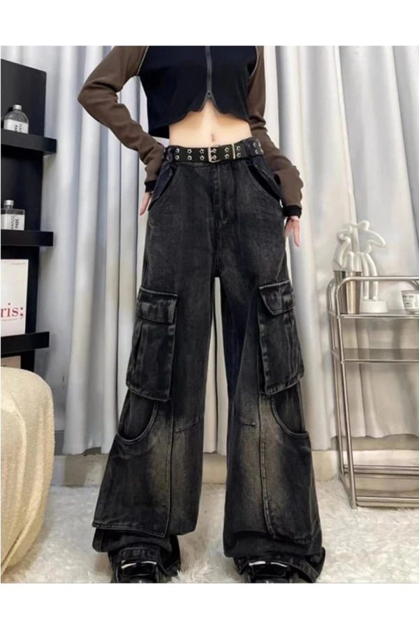 Gothic Y2K Cargo Flare Jeans for a Grunge Summer Aesthetic