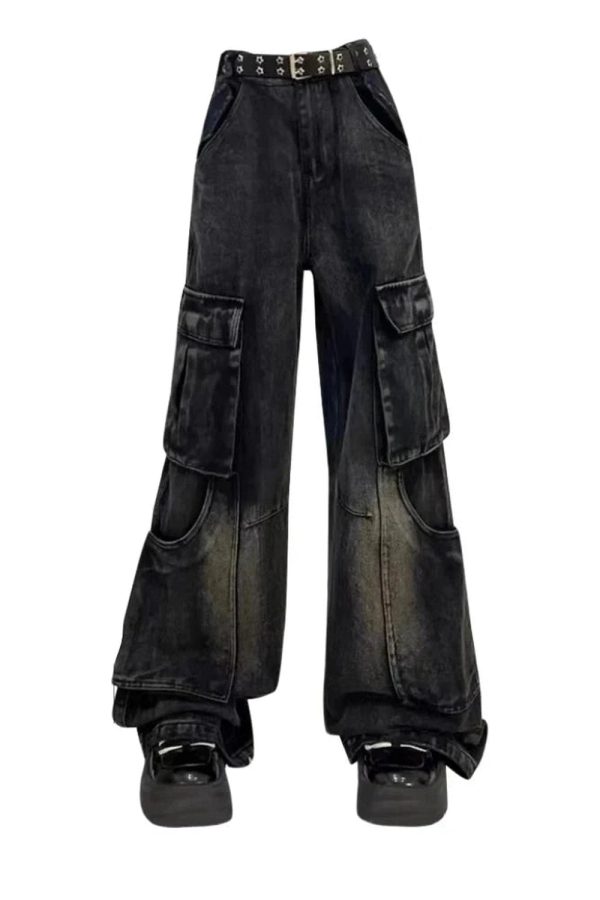 Gothic Y2K Cargo Flare Jeans for a Grunge Summer Aesthetic