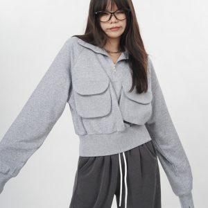 Trendy Y2K Grey Zip-Up Sweatshirt with Front Pockets for Stylish Outfits