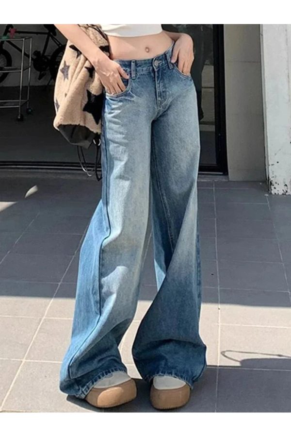 Trendy Y2K Light Wash Wide-Leg Jeans for Effortless Summer Style