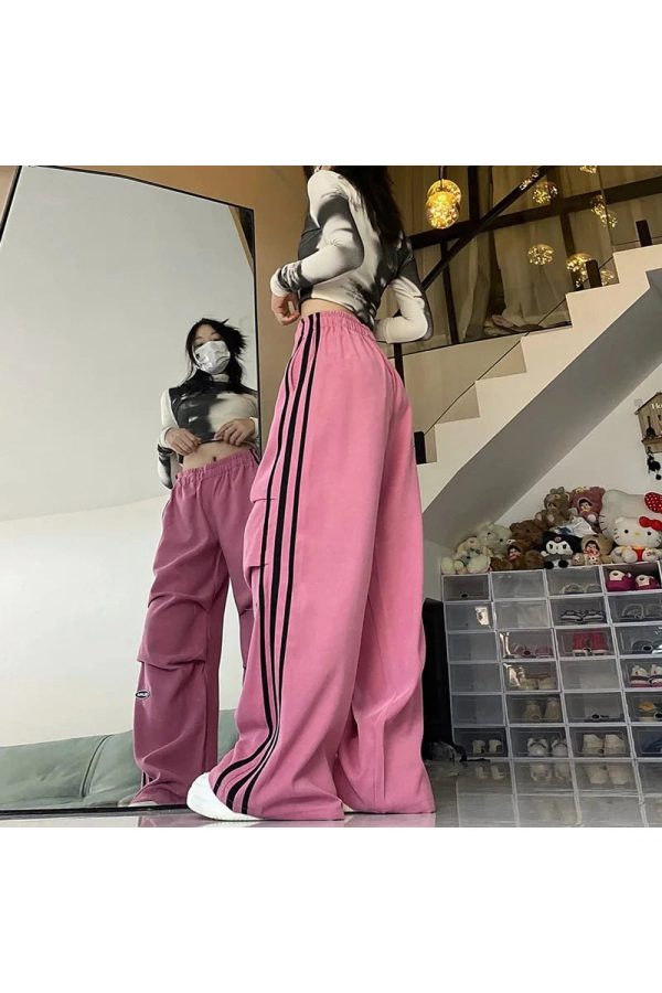 Trendy Y2K Pink Wide-Leg Cargo Pants for Summer Streetwear Style