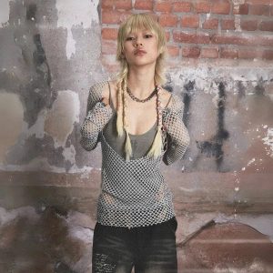 Urban Edge Y2K Fishnet Top: Grunge Aesthetic for Bold Summer Outfits