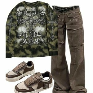 Y2K Grunge Cargo Pants & Gothic Skull Print Top with Chunky Sports Shoes