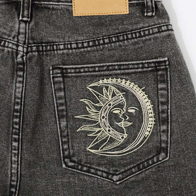 Y2K Grunge Style Sun & Moon Cargo Shorts for Trendy Summer Vibes