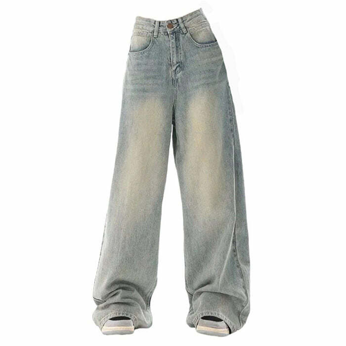 Y2K Light Wash Baggy Jeans: Embrace 90s Fashion with a Grunge Twist