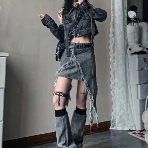 Y2K Shredded Denim Set: Grunge Style for Effortless Summer Outfits